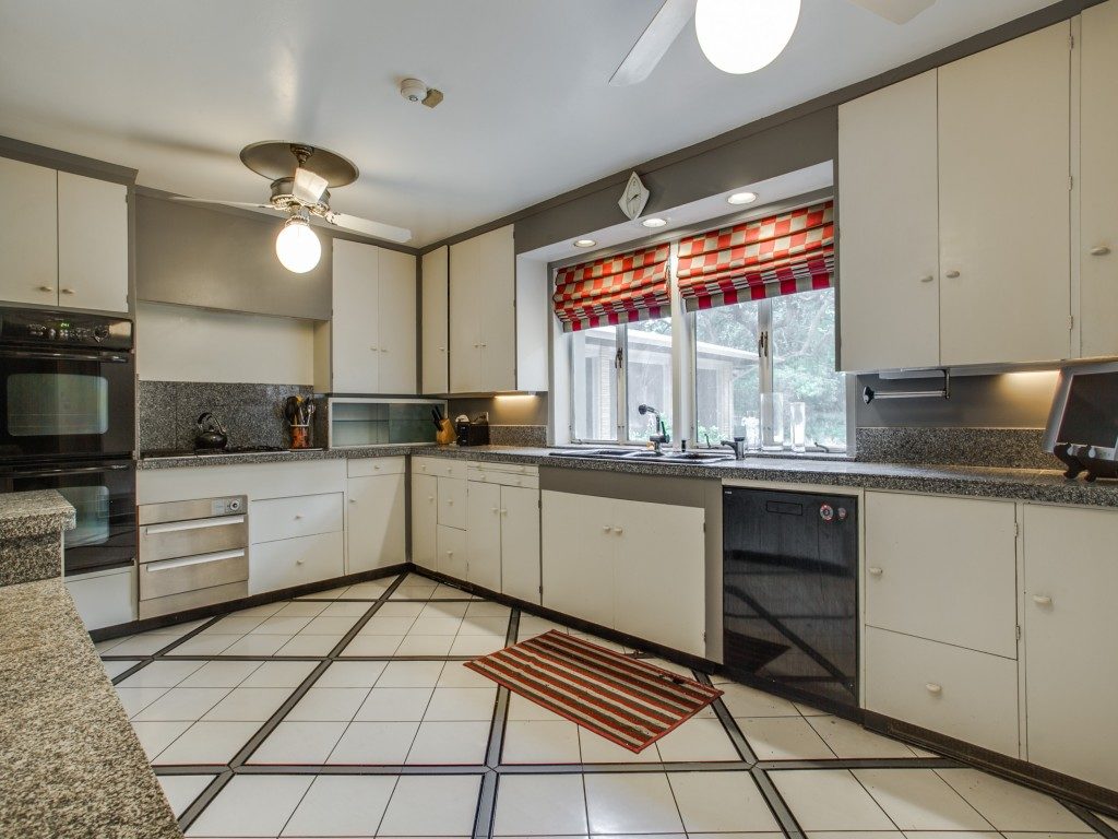 Vaughn-House-5350-South-Dentwood-1024x546