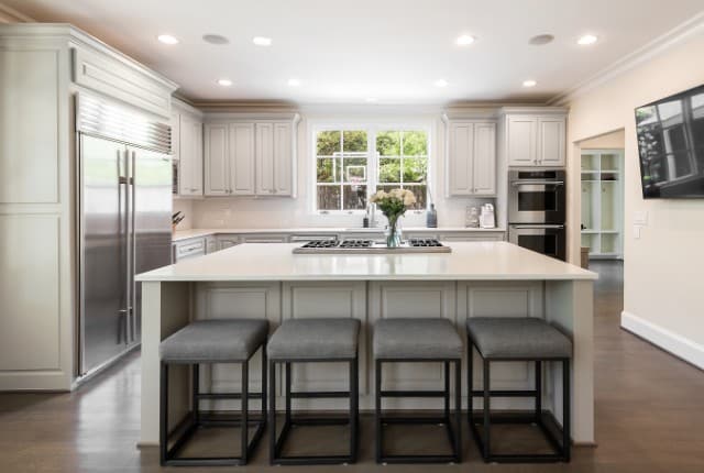 vect5514CaruthBlvd-9263H