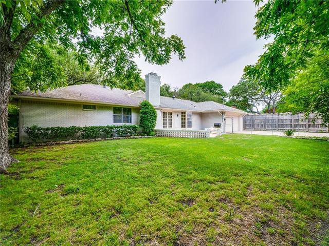 VEC5805-Lindenshire-Front