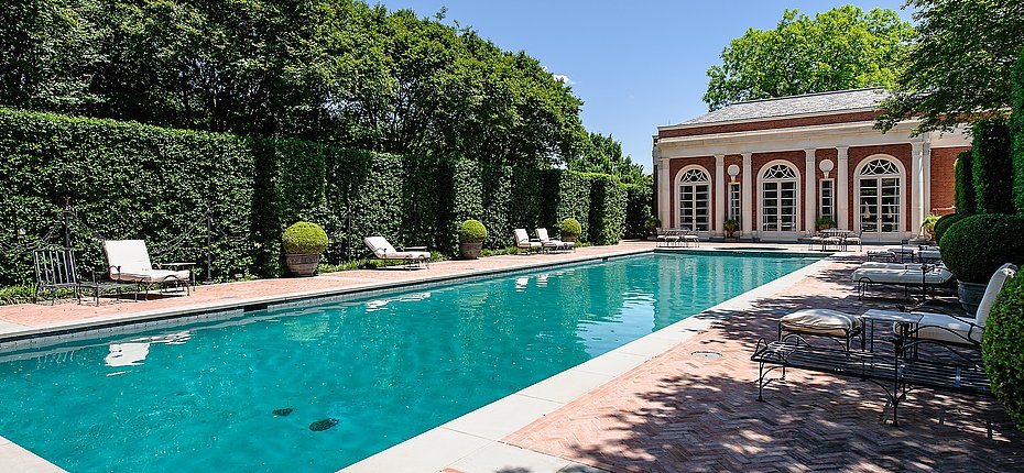 5950-deloache-ave-dallas-tx-High-Res-1.jpg.pagespeed.ic_.D-ZyZrquZO