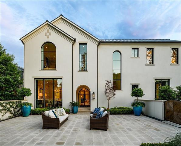 6206-Desco-close-rear-view-1