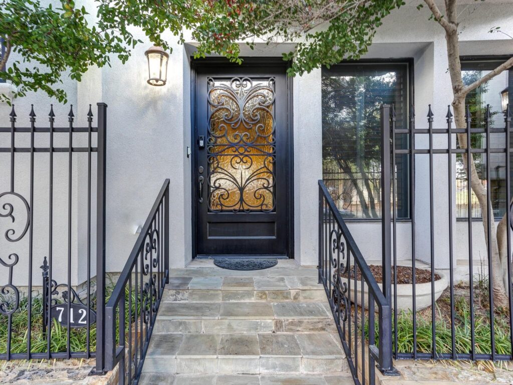 Exquisite Urban Abode