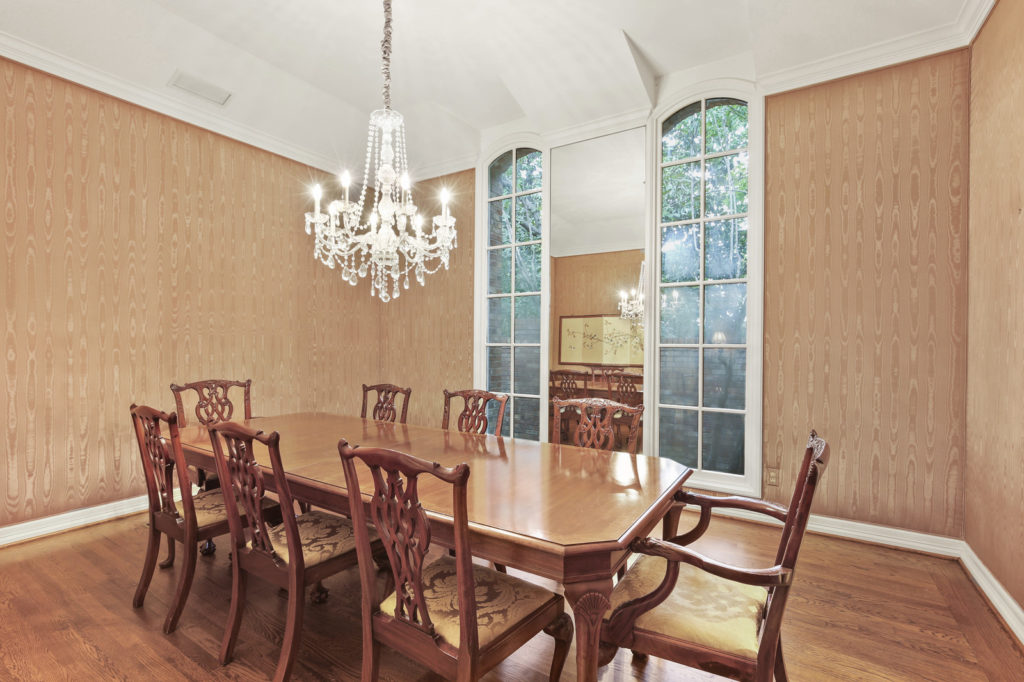 07_4730RoyalLane_007_mls-1