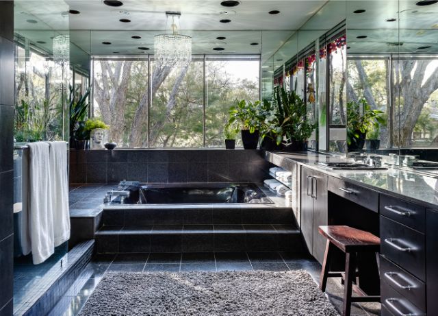 6511-Clubhouse-Circle-1