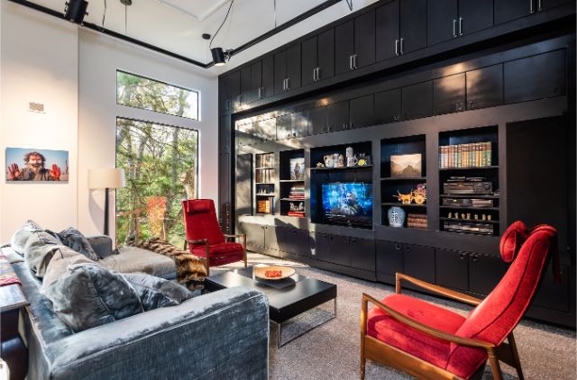 6511-Clubhouse-Circle-1