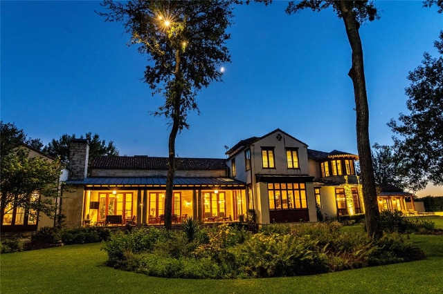 Mira Vista Mediterranean