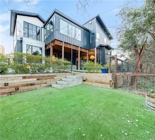 6723-Sunnyland-Ln-vector