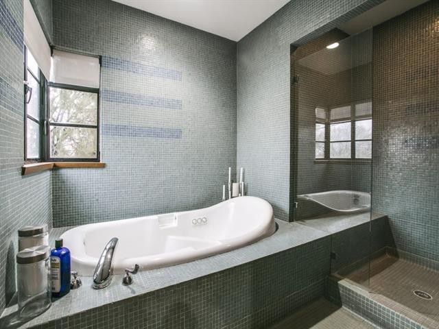 6843-Lorna-Ln-vector