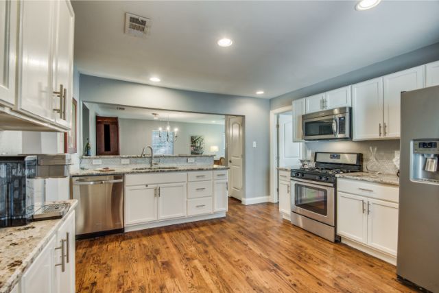 6906-webster-st-Vector