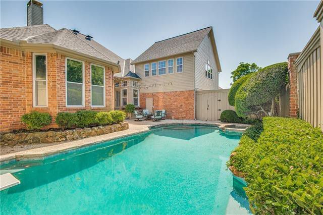 dadf703cd9af94c024238815400bb55el-m0xd-w1020_h770_q80