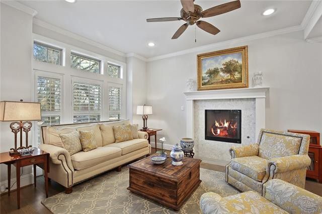 7027-Casa-Loma-Avem2