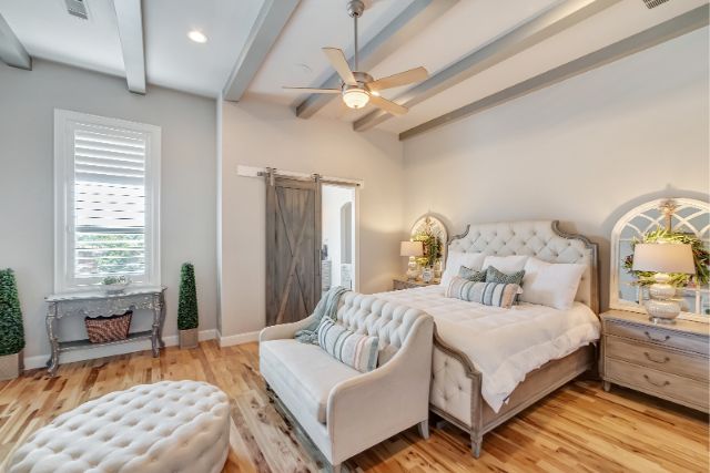 713-Lake-Carillon-Private-offering-Edited-1