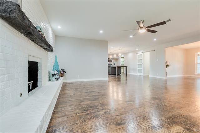 725-Thousand-Oaks-a