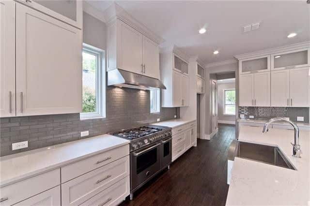 551e086f48ecc8da464c8ee80828481dl-m0xd-w1020_h770_q80