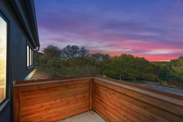 04_4501_Overton_Terrace_Court2-1
