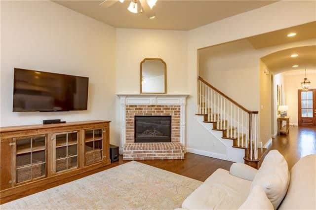 802de6560777f2274e8e2889ec800d0fl-m0xd-w1020_h770_q80