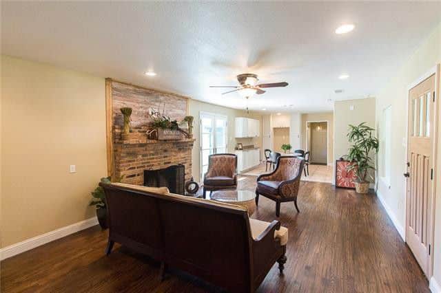 62342160_2333415556705268_7957606339629285376_o-1024x1019