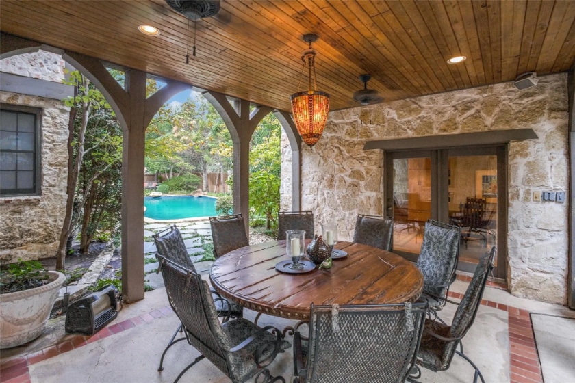 architecturally significant homes