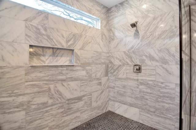 8dec86cae5d33d8f1ed8c7597a196e40l-m22xd-w1020_h770_q80