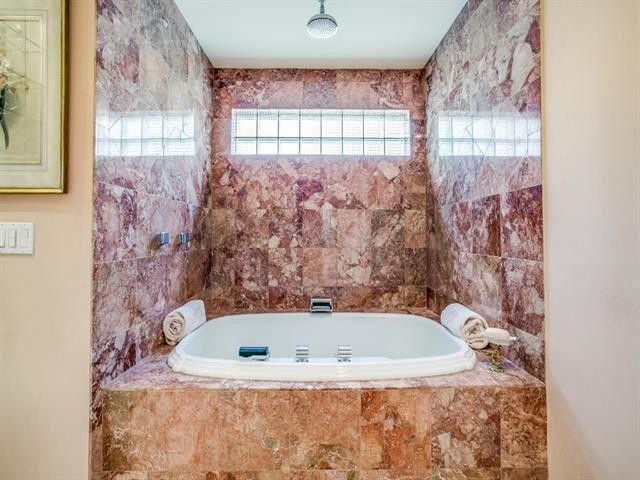 8ee996f1a2217d7940254fb2aa781ebbl-m0xd-w1020_h770_q80