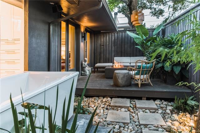 900-Bison-trail-Front