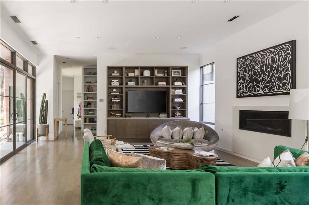 9333-Biscayne-Blvd-1024x683