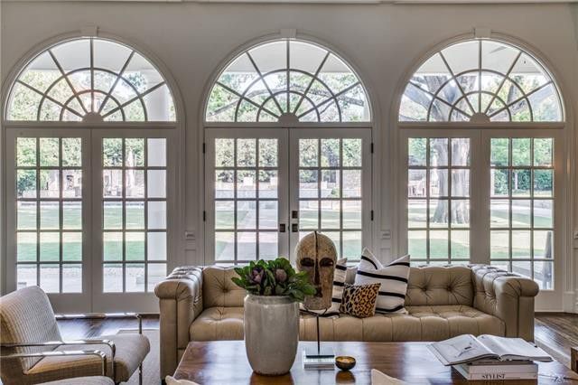 9346-Sunnybrook-Ln-1