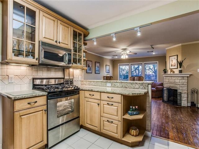 9431-Waterview-Road-grounds-view