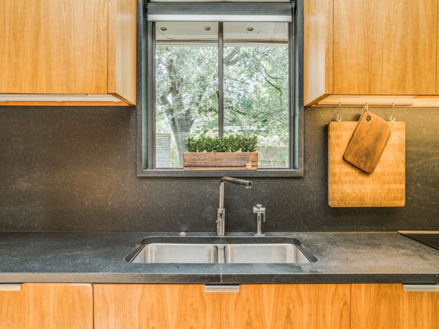 9810-northcliff-dr-dallas-tx-MLS-4-1