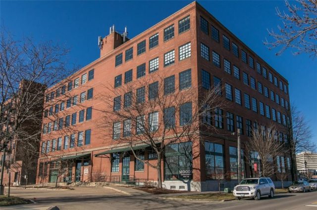 99cb7e181db4702023af2c6139ed0fc8l-m0xd-w1020_h770_q80-e1550898473292