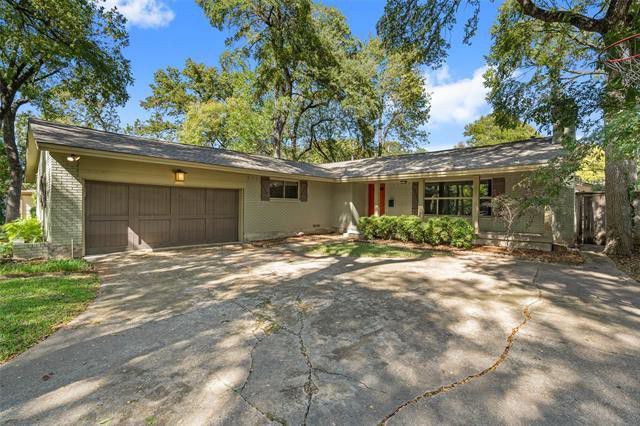 8debbac90cedf8983fd6e9c9d29fc28dl-m696250997xd-w1020_h770_q80