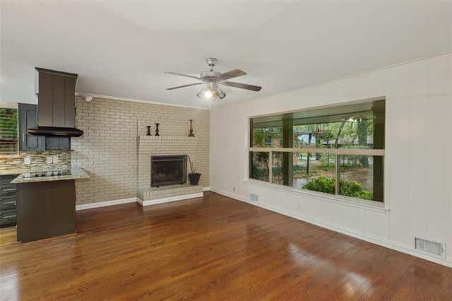 8debbac90cedf8983fd6e9c9d29fc28dl-m696250997xd-w1020_h770_q80