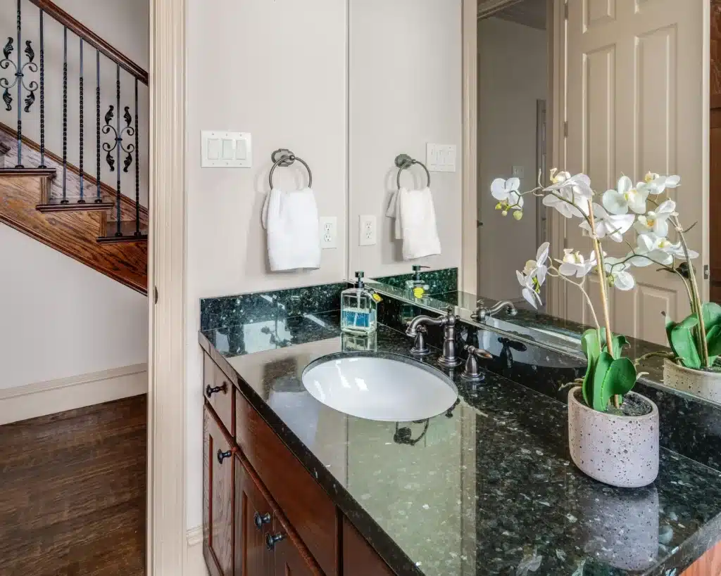 You have to see this Highland Park home