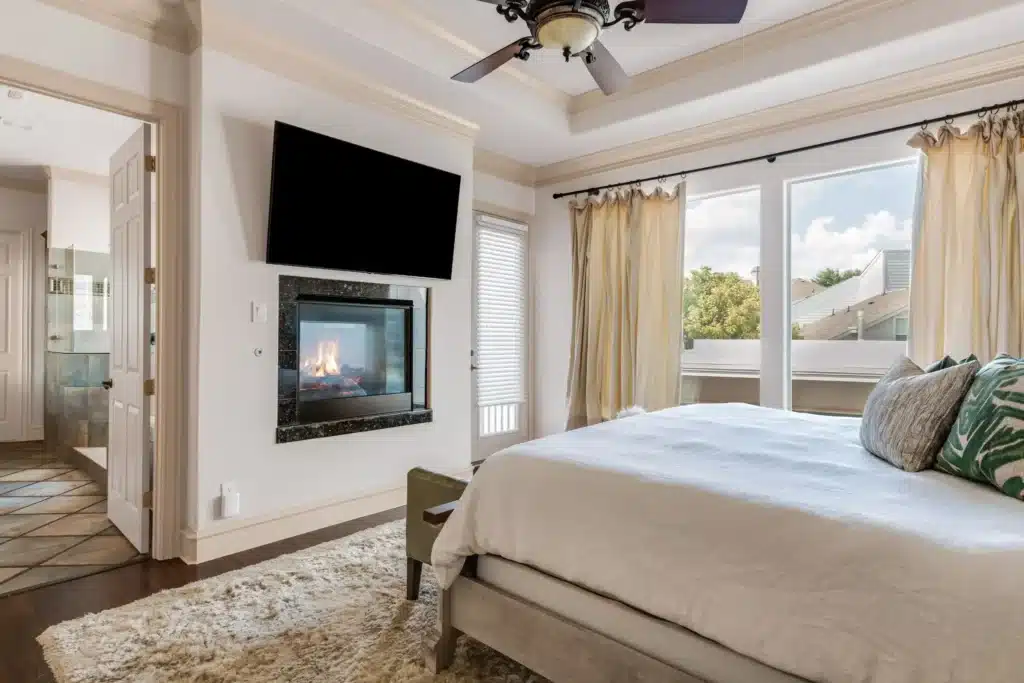 You have to see this Highland Park home