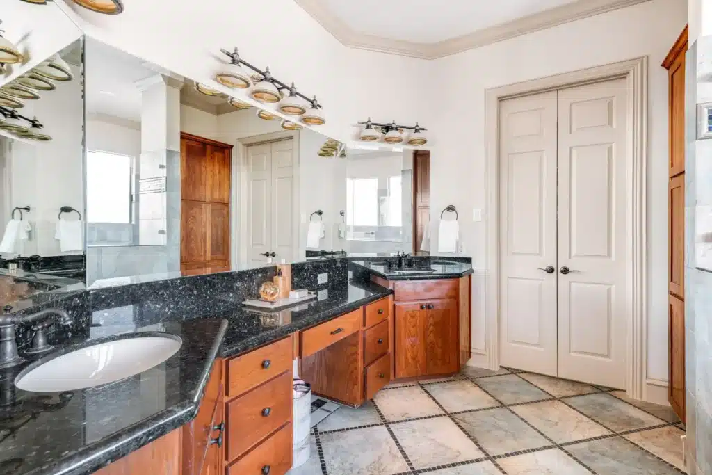 You have to see this Highland Park home