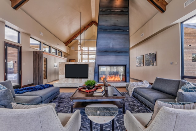 Alpine-Mountain-Ranch-Property-Twilight-Drone-30-1024x576