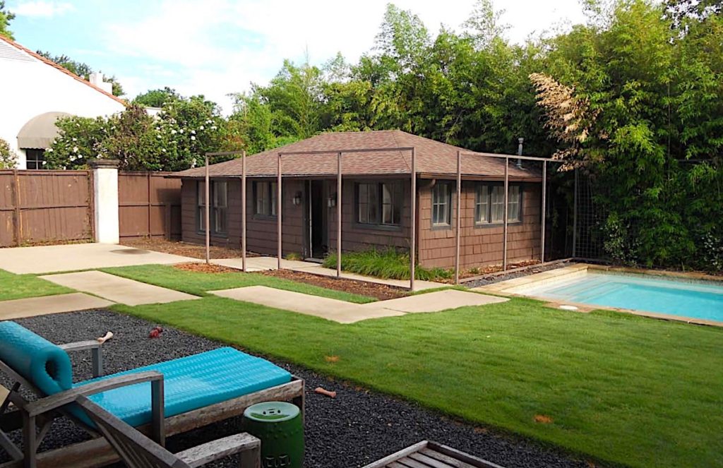 FullViewPool-1024x701