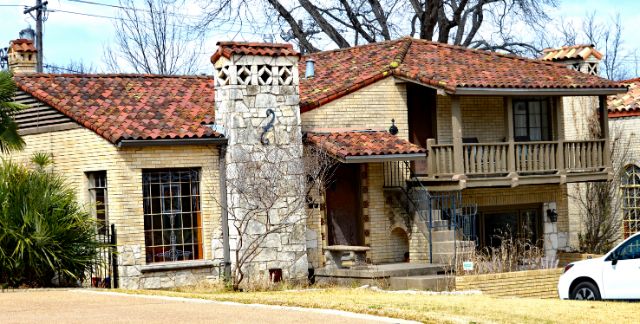 (Photo: Mimi Perez for CandyDirt.com)