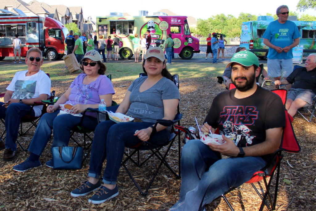 Farmers-Branch-crowd-1024x683