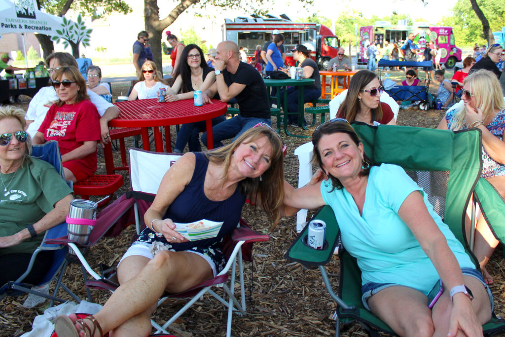 Farmers-Branch-crowd-1024x683