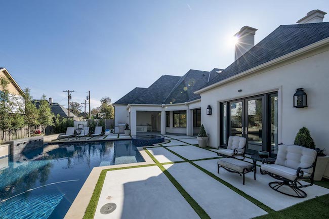 Screen-Shot-2018-08-15-at-2.31.52-AM