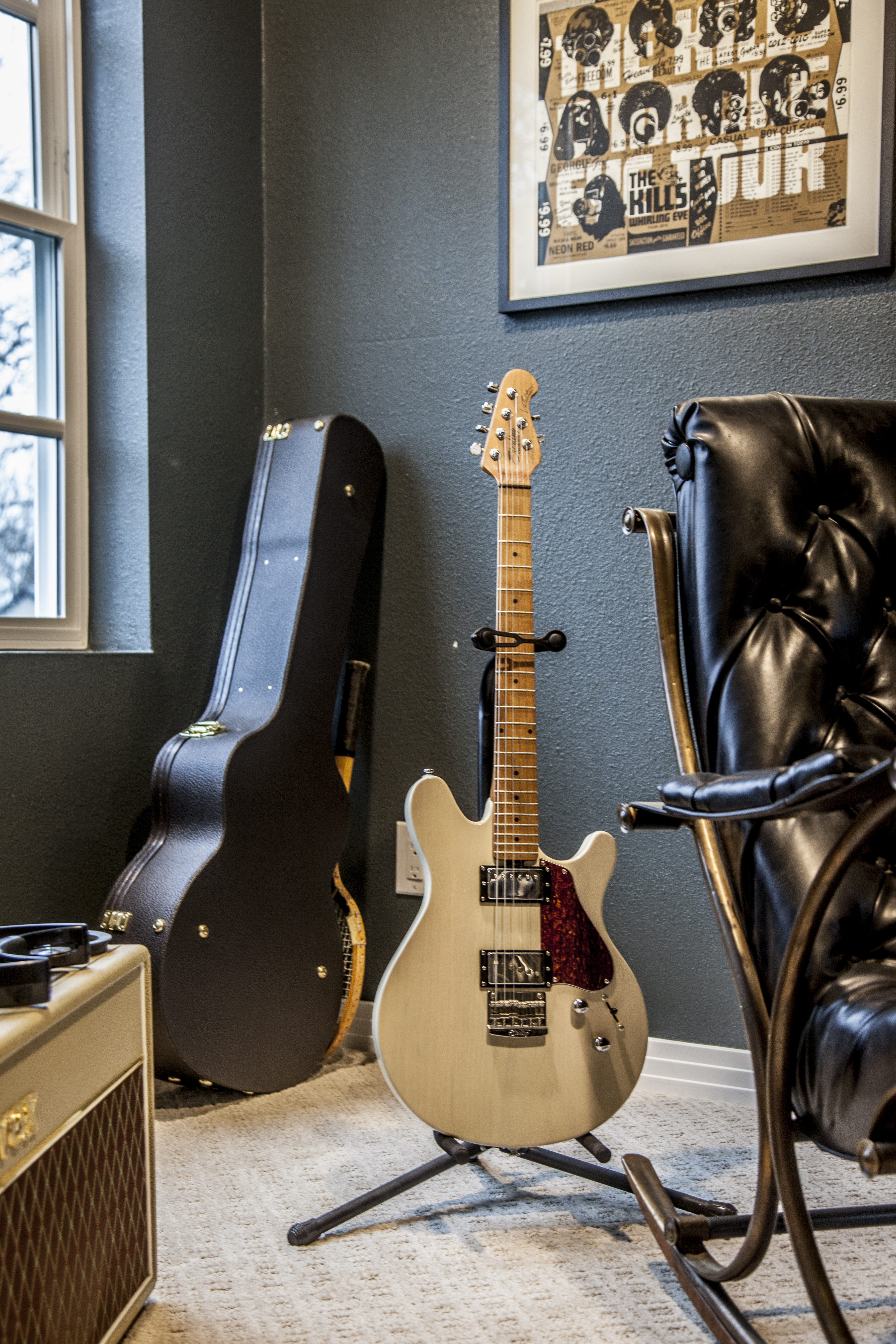 p521038_3315714021_4-copy