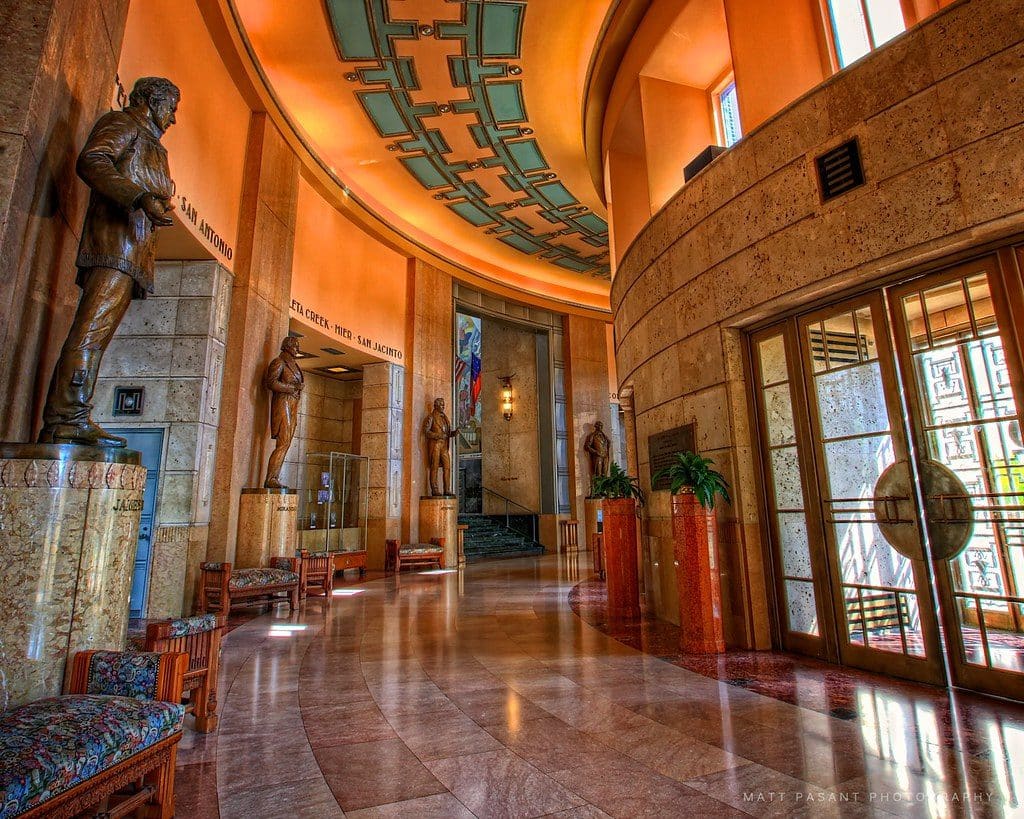 Hall-of-State-horizontal-color-lo-res-1024x768