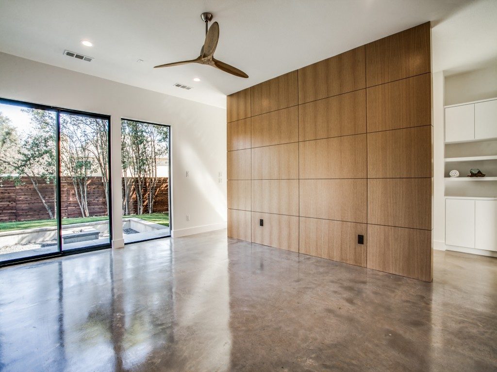 RearYardFullView-1024x768