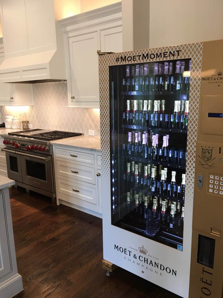 Moet-Machine