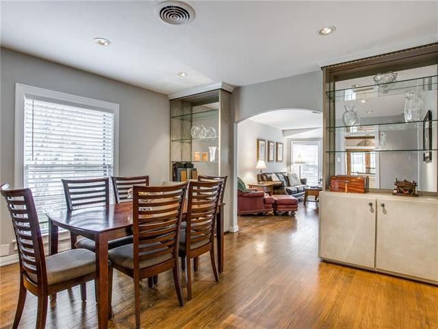 T30011019cedarhill03