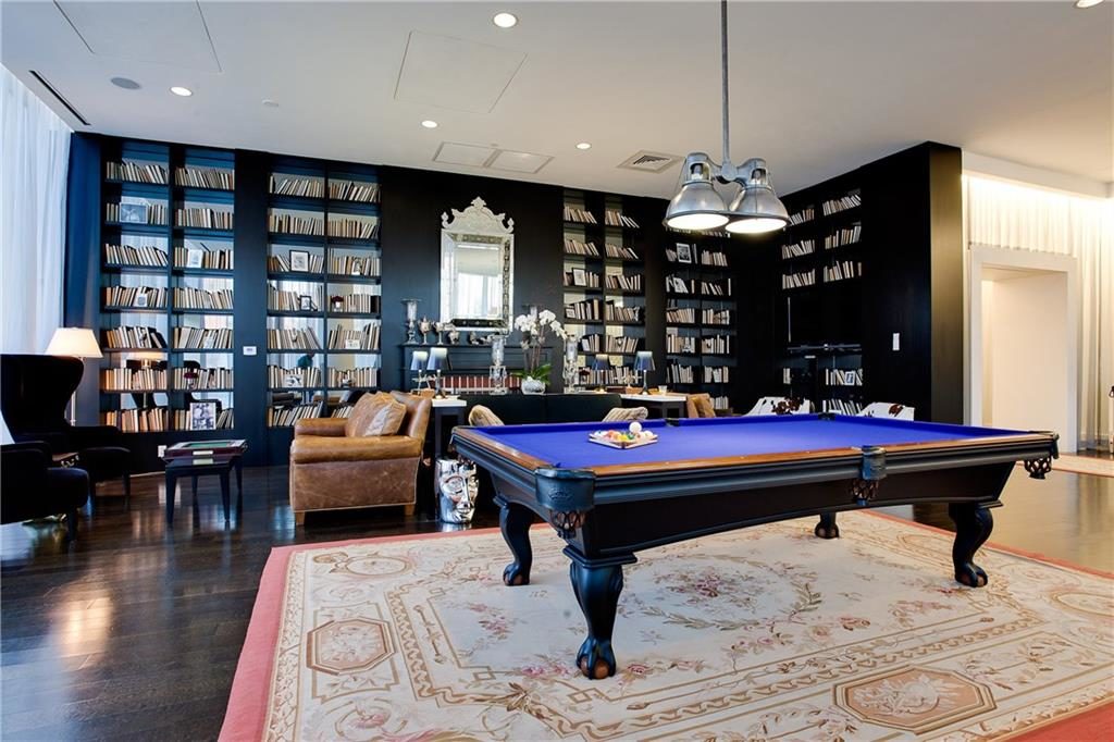 The-House-by-Philippe-Starck-ext-2