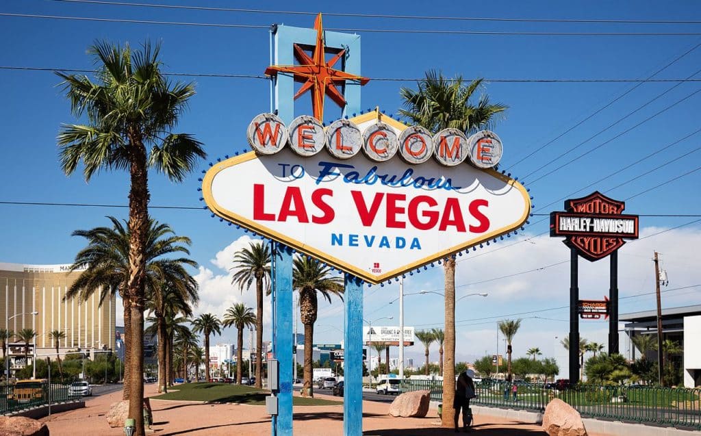Welcome_to_Fabulous_Las_Vegas-e1554523821442-1024x637