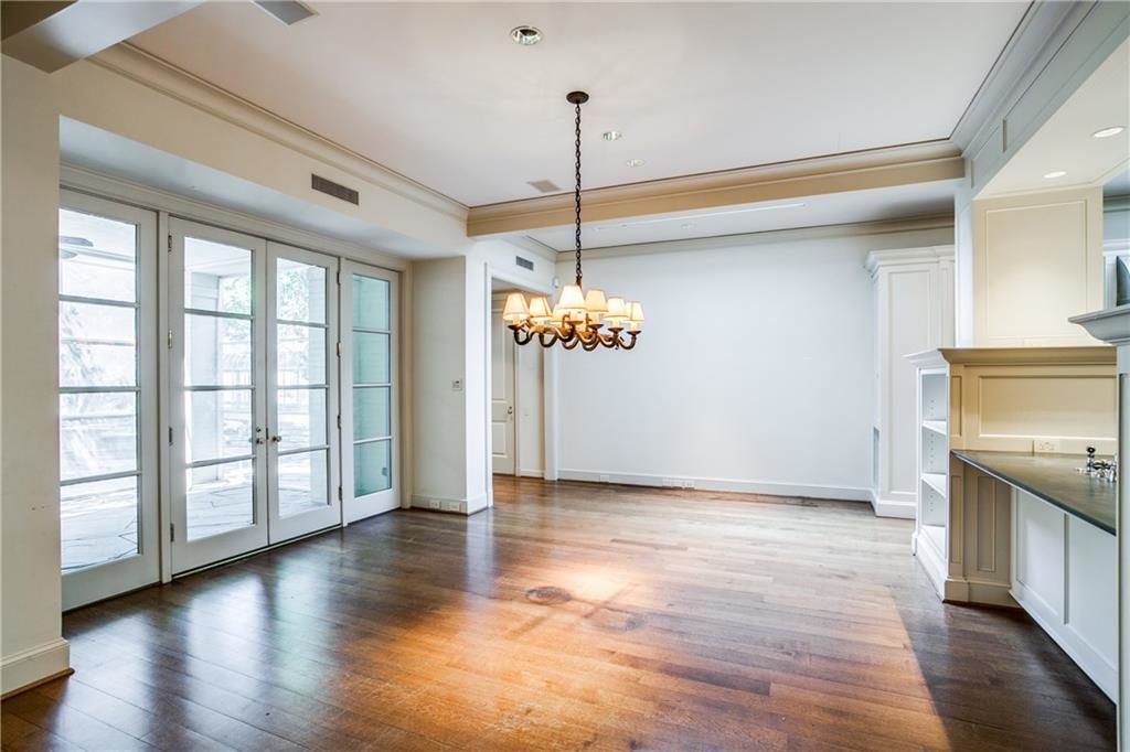 Wyly-Mansion-ext-overview-1024x682