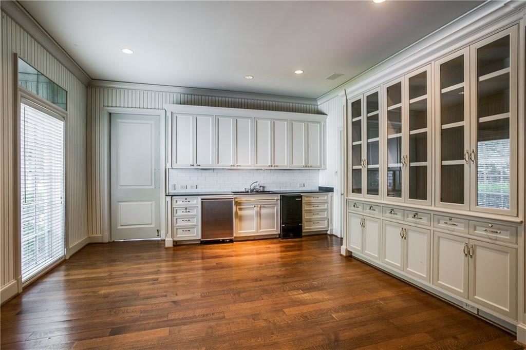 Wyly-Mansion-ext-overview-1024x682